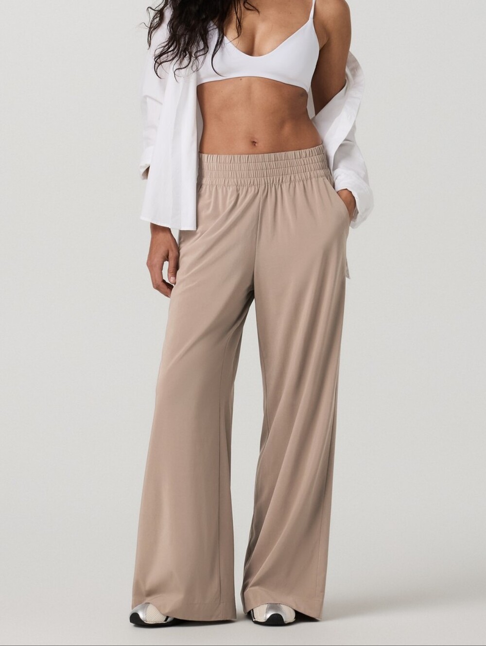 Vuori Villa Wideleg Pants Sorrel Brown M NEW NWT
